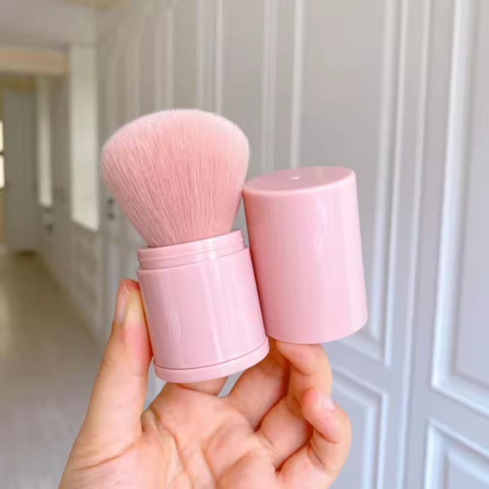 Mini Portable Makeup Brush